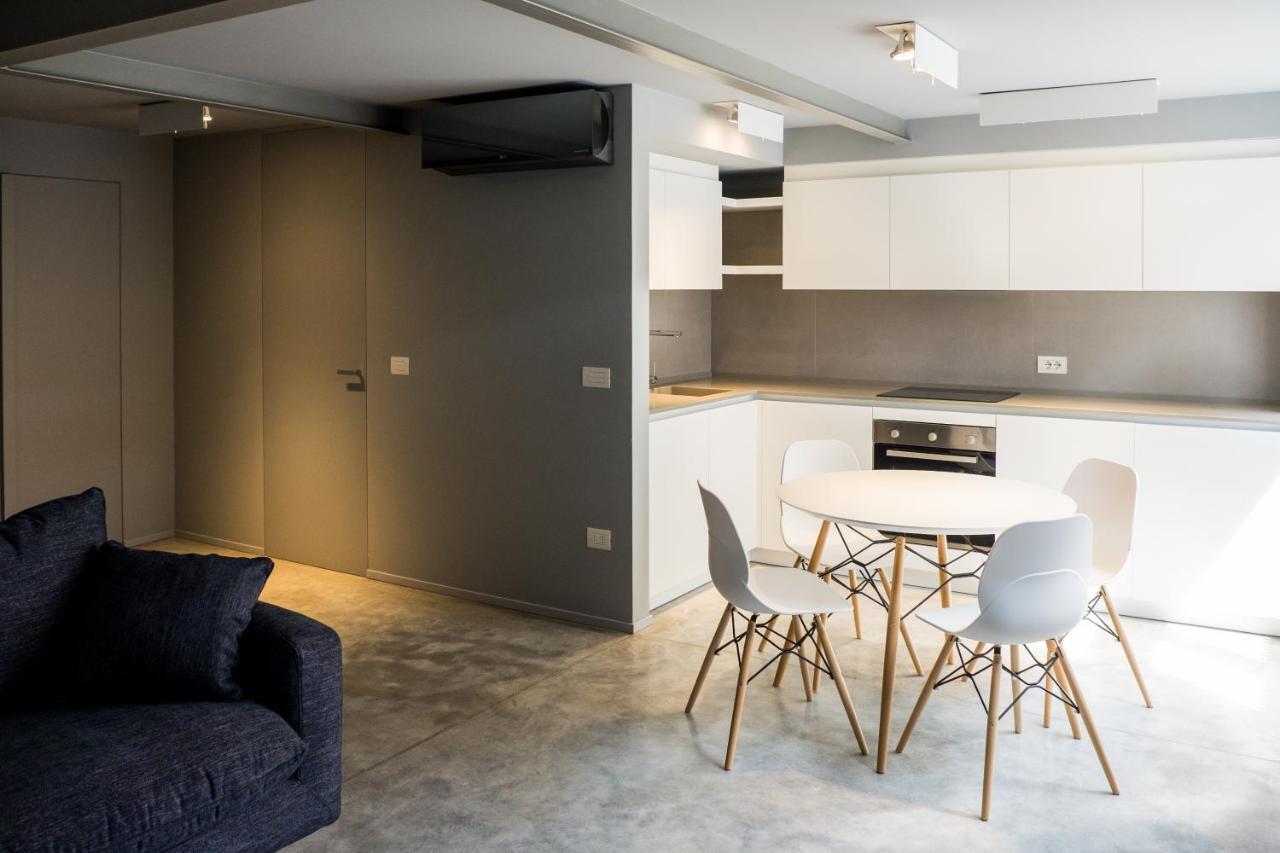 דירות פולינאנו א מארה Grey Loft מראה חיצוני תמונה